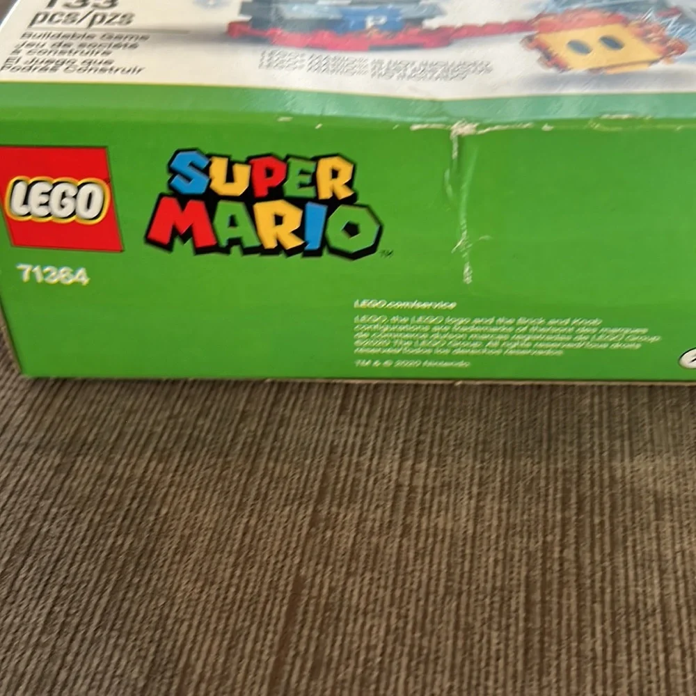 Lego Nintendo Super Mario expansion set 71364 Whomp‘s Lava Trouble